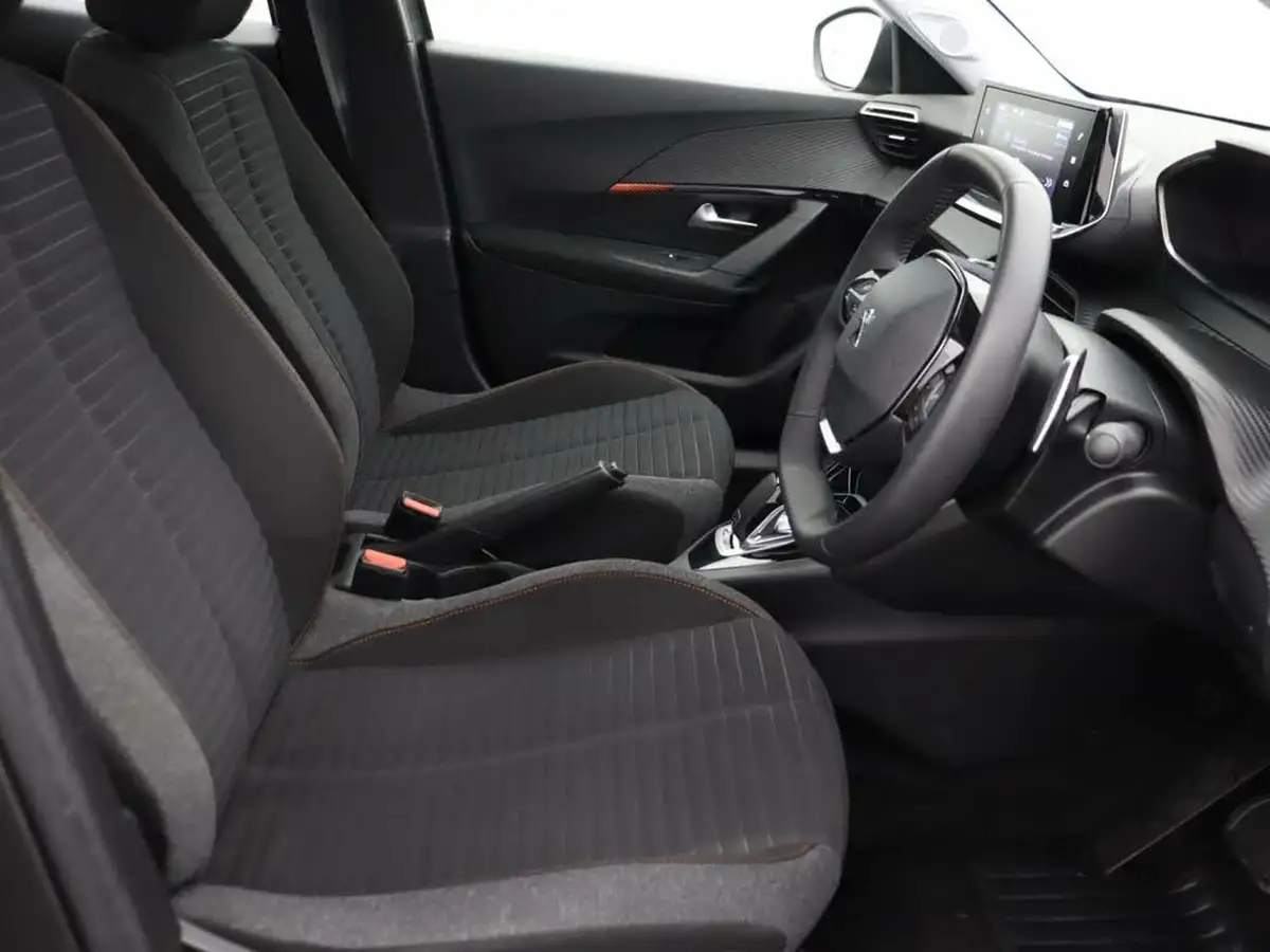 2021-peugeot-2008-suv-12-puretech-active-premium-130bhp-eat8-big-19