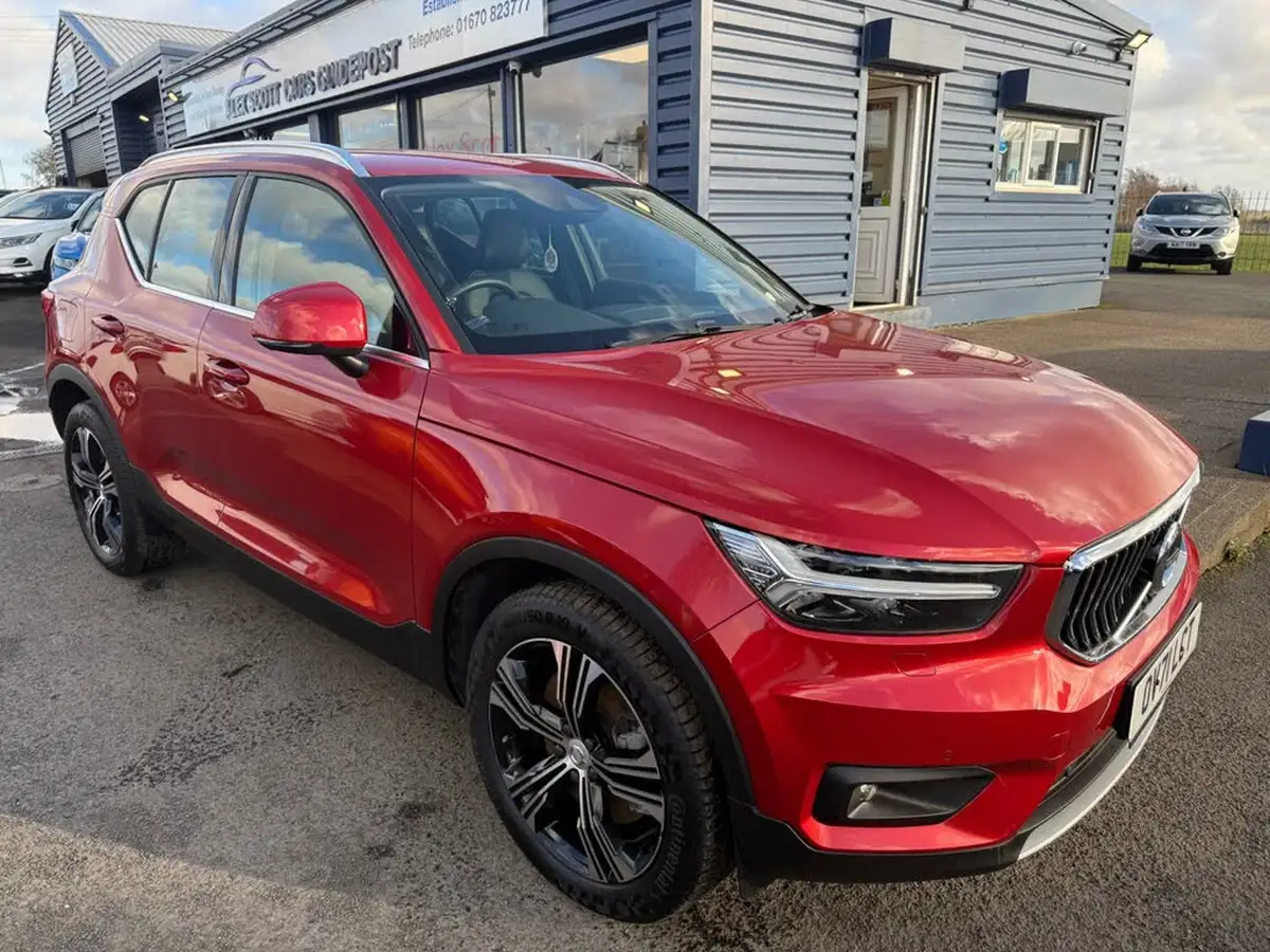 2022-volvo-xc40-15-t5-inscription-pro-big-1