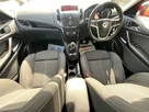 2015-vauxhall-zafira-tourer-14i-16v-turbo-sri-small-1