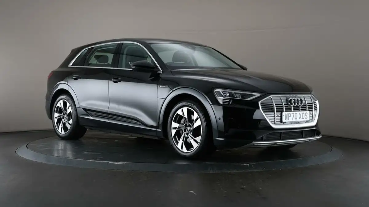 2020-audi-e-tron-50e-sport-big-54