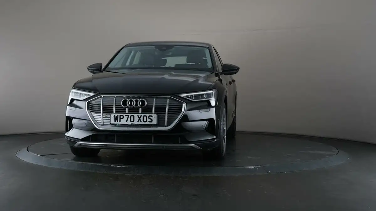 2020-audi-e-tron-50e-sport-big-2