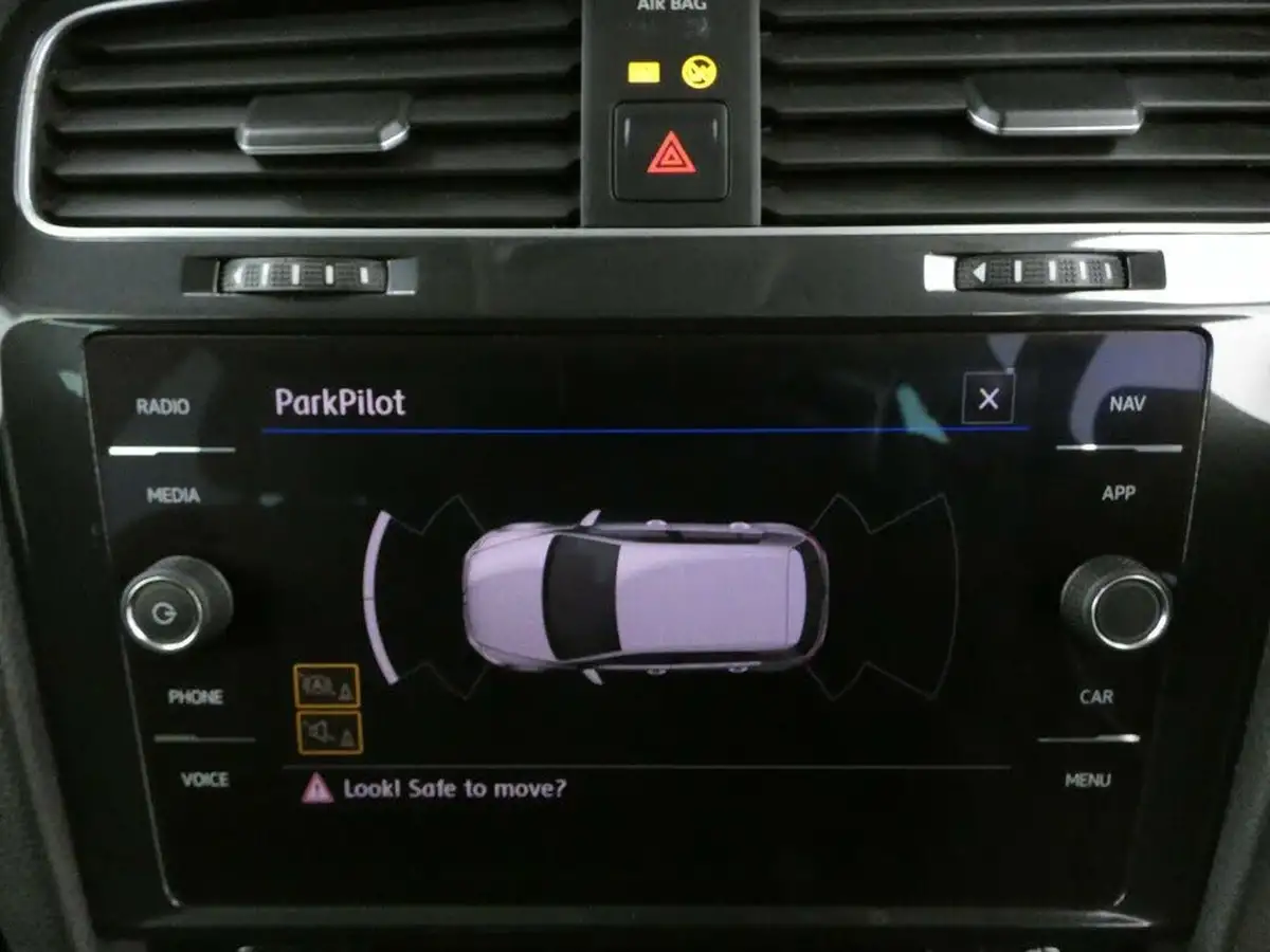 2019-volkswagen-golf-10-tsi-match-edition-hatchback-big-10