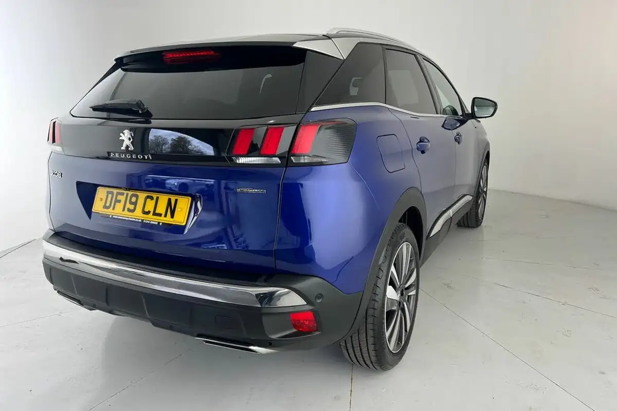 2019-peugeot-3008-suv-12-puretech-gt-line-big-21