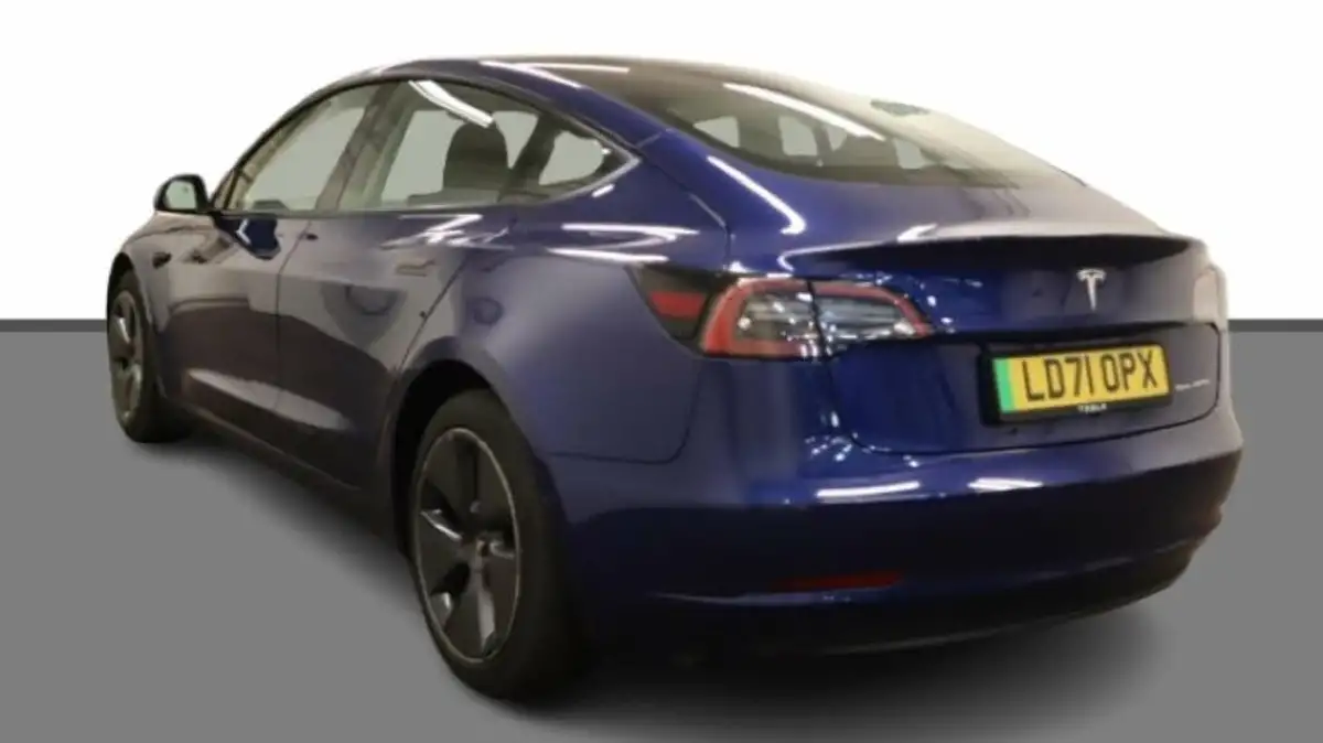 2021-tesla-model-3-e-long-range-awd-big-2