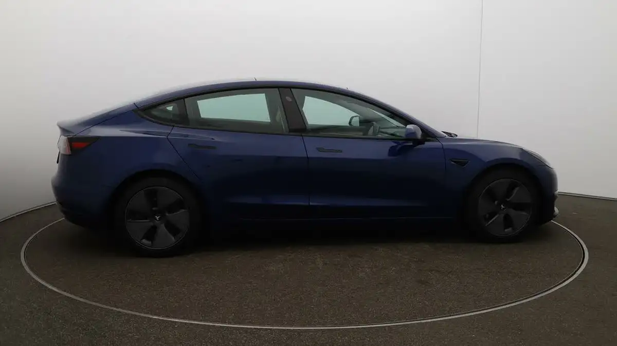 2021-tesla-model-3-e-long-range-4x4-big-41