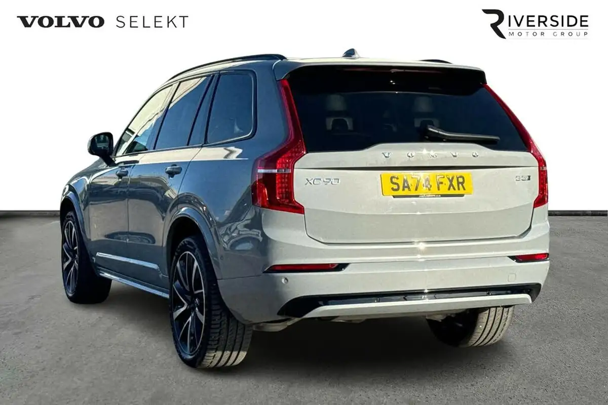 2024-volvo-xc90-20-b5-ultra-dark-big-2