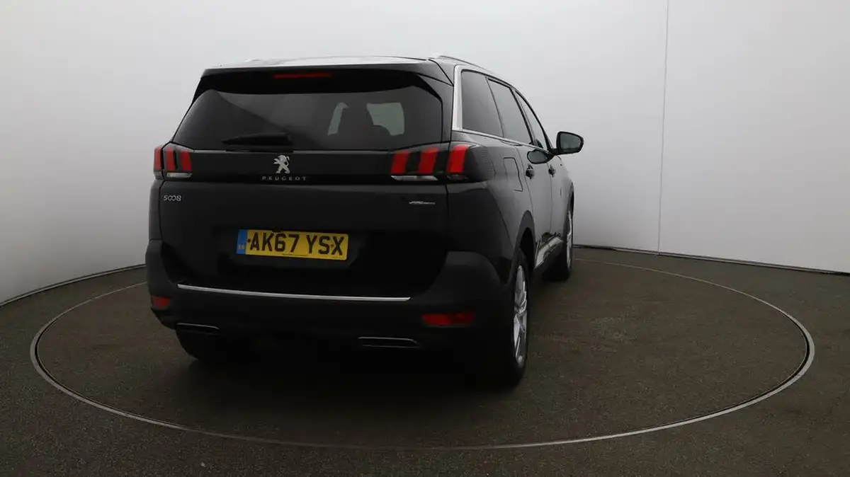 2018-peugeot-5008-suv-16-thp-gt-line-big-56