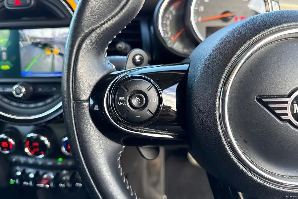 2020-mini-cooper-20-cooper-s-exclusive-189bhp-hatchback-5d-auto-big-47