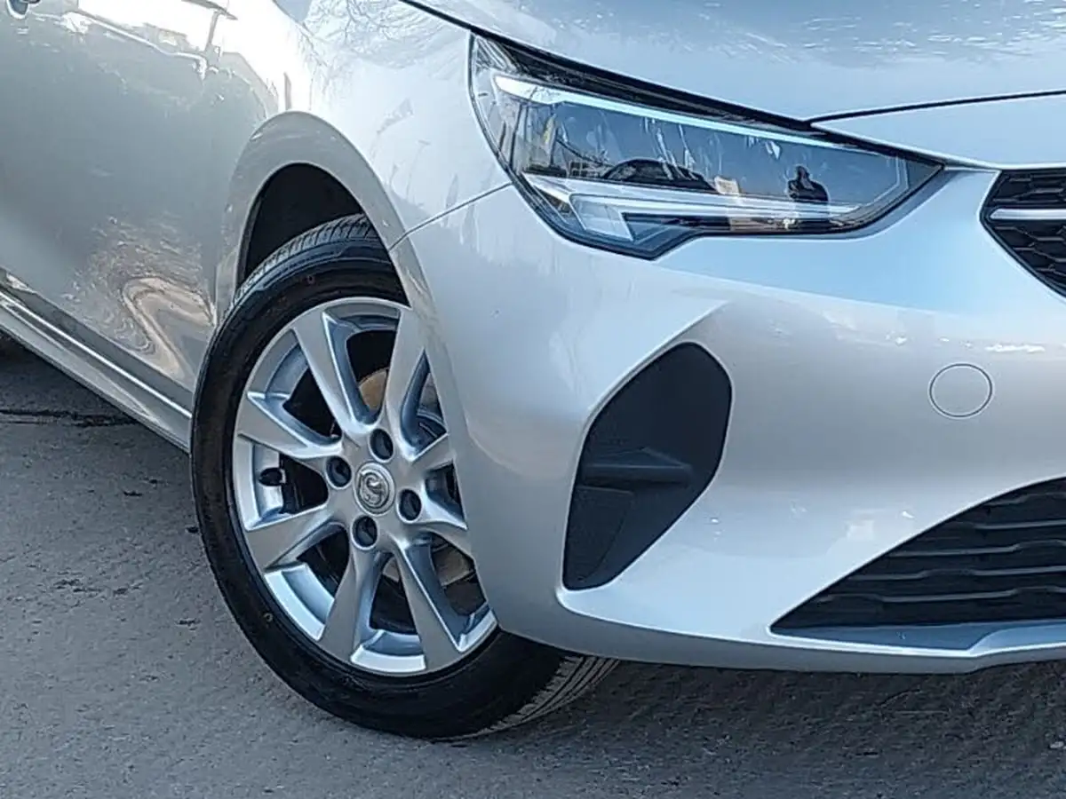 2022-vauxhall-corsa-12i-design-big-8