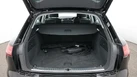 2021-audi-e-tron-55e-technik-station-wagon-small-17