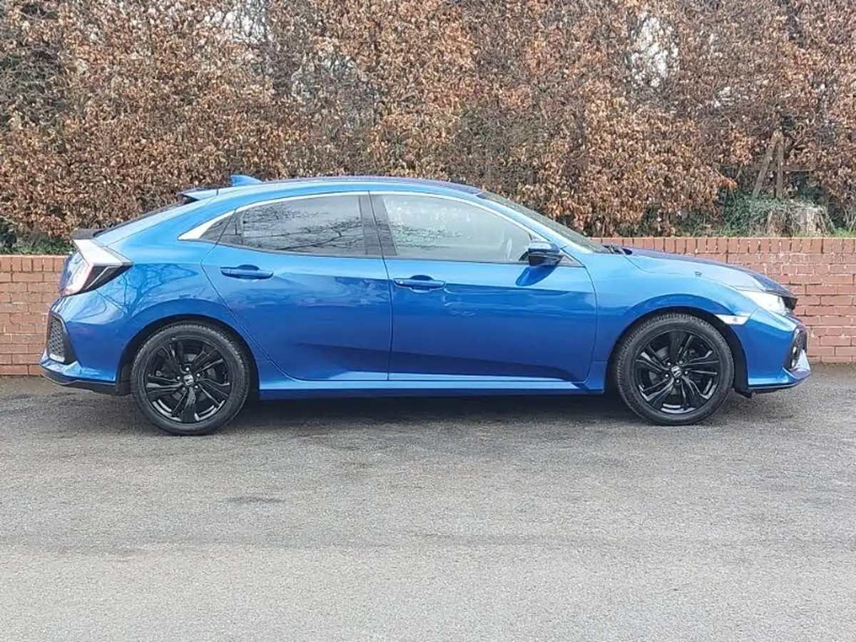 2019-honda-civic-10-vtec-turbo-sr-hatchback-5d-big-11