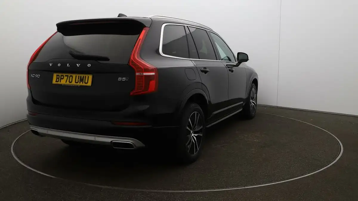 2021-volvo-xc90-20td-b5-momentum-big-50
