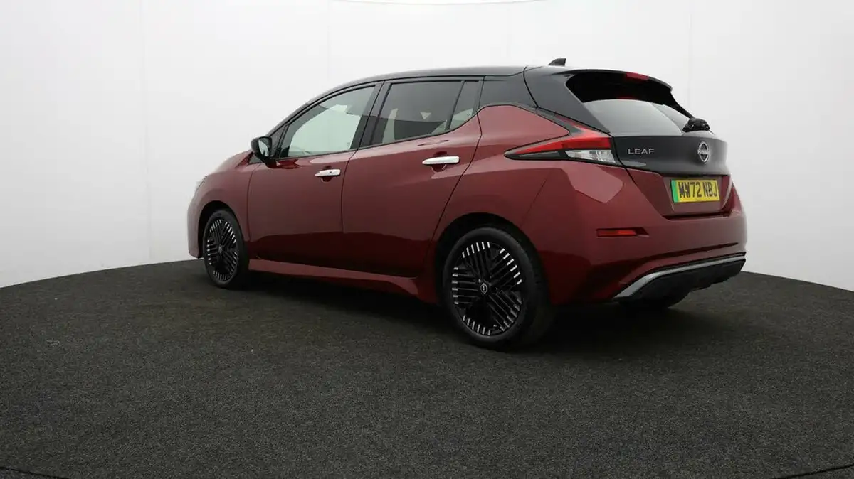 2023-nissan-leaf-e-tekna-39kwh-big-76