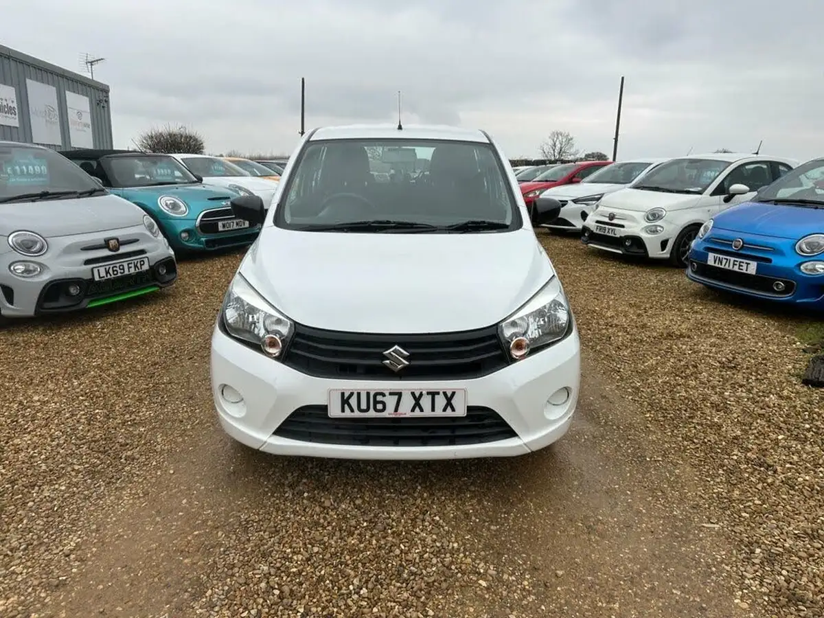 2017-suzuki-celerio-10-sz2-big-1