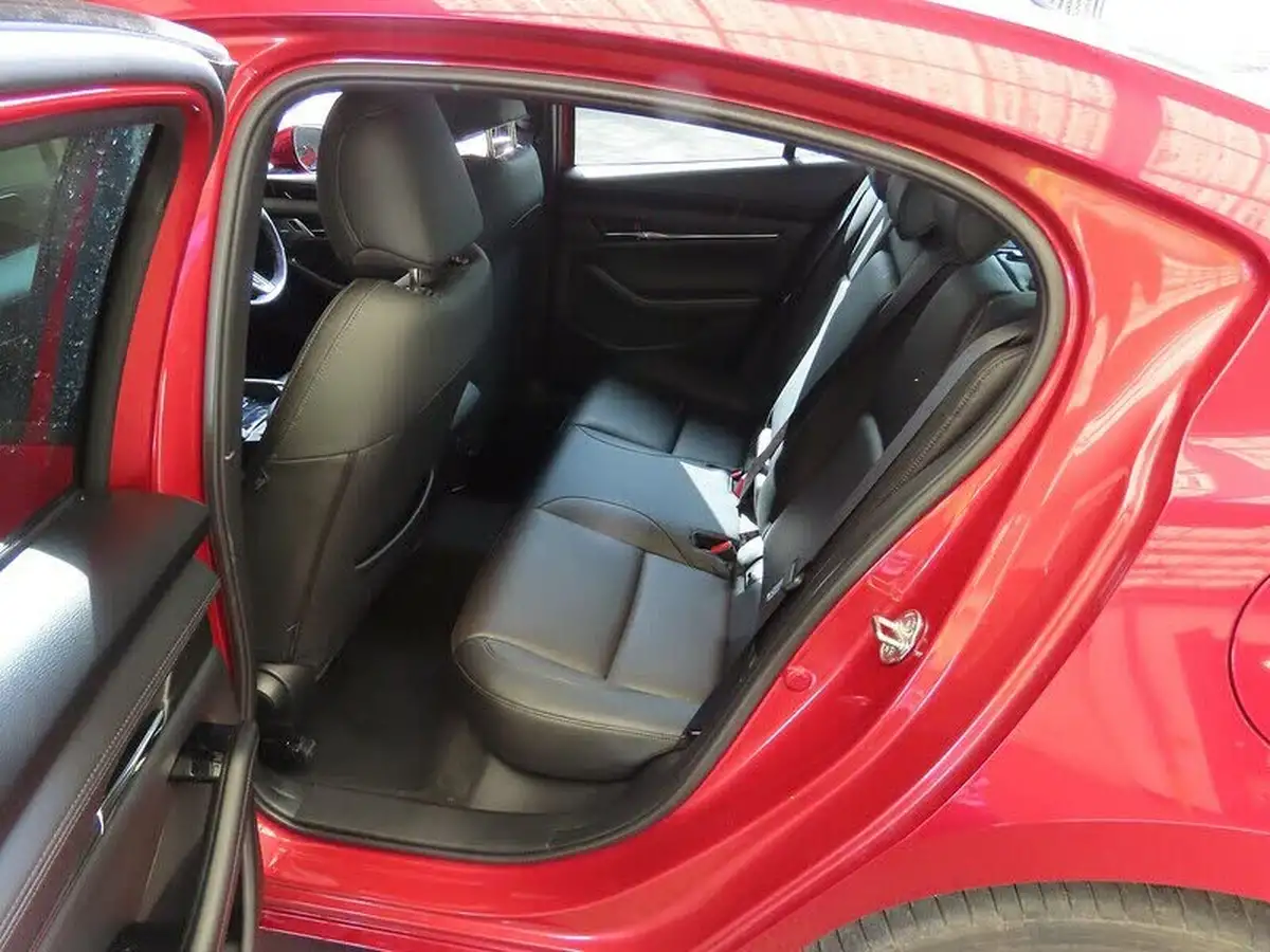 2020-mazda-mazda3-20-gt-sport-tech-180ps-saloon-4d-auto-big-6