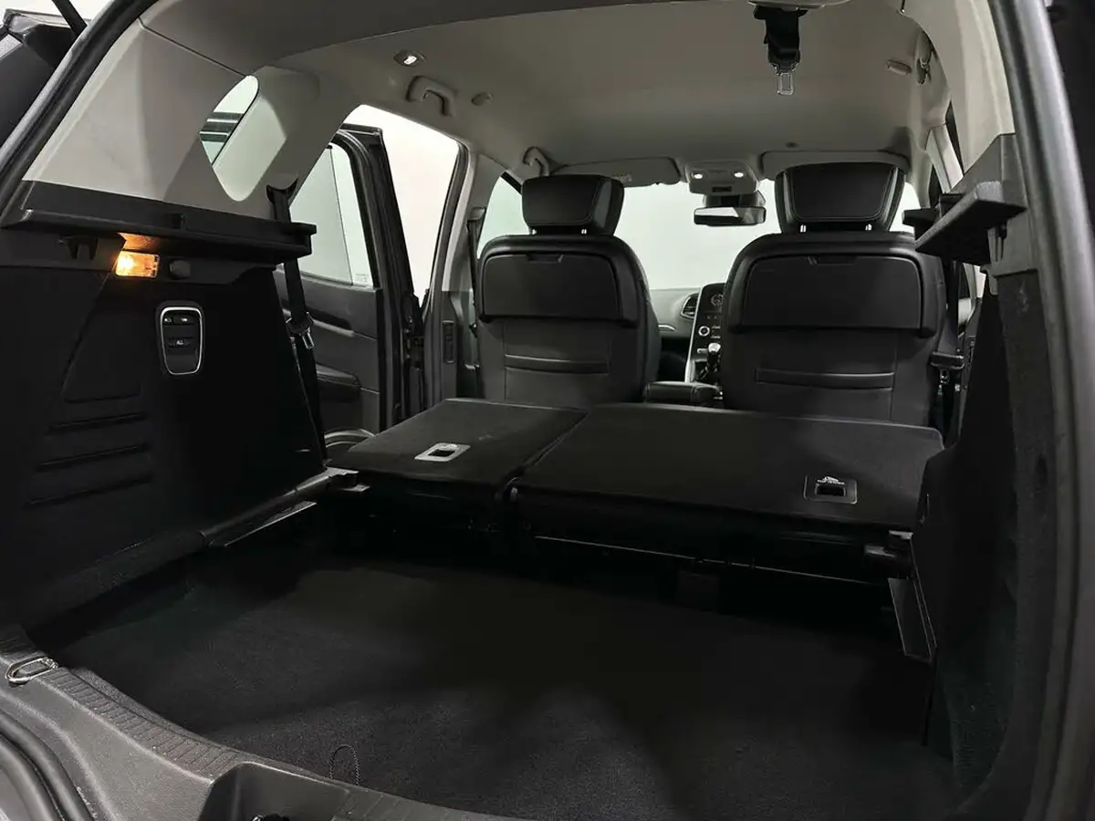 2017-renault-scenic-16dci-dynamique-nav-big-42