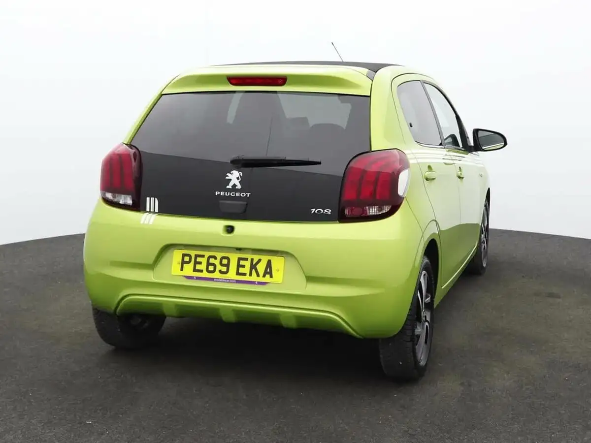 2019-peugeot-108-10-collection-top-2-tronic-big-4