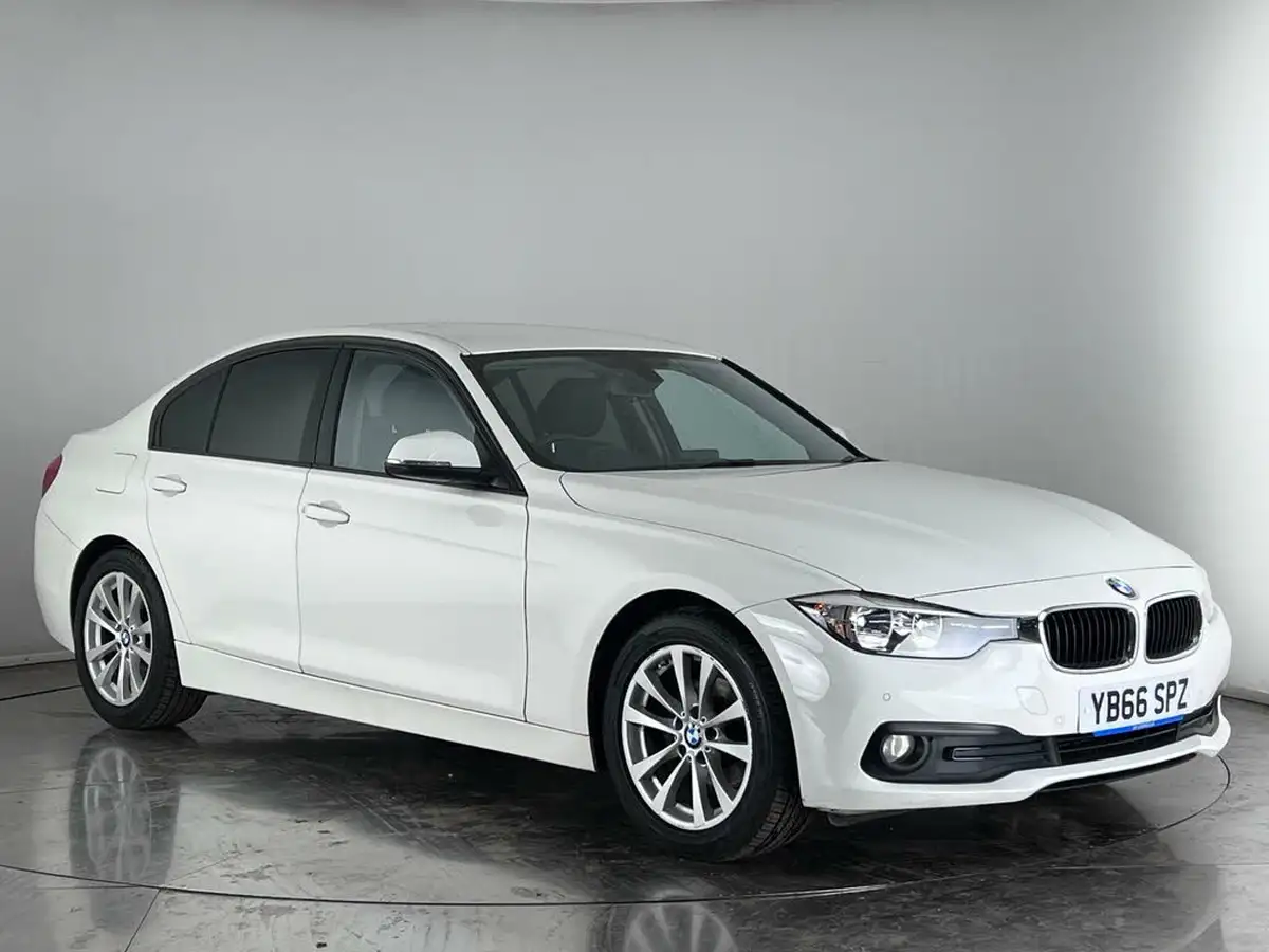 2017-bmw-3-series-20td-318d-se-saloon-4d-auto-big-0