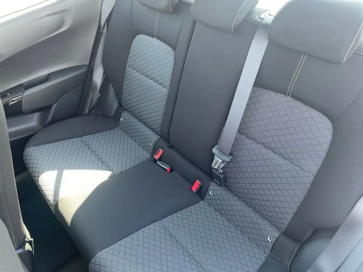 2025-kia-picanto-10-2-big-8
