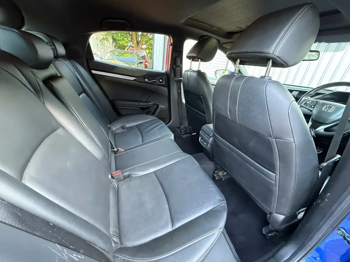 2018-honda-civic-15-vtec-turbo-prestige-ss-big-23