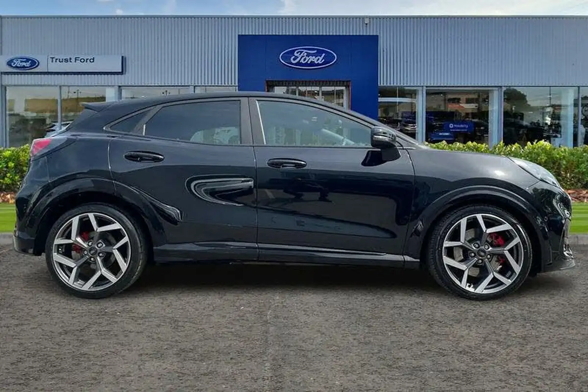 2022-ford-puma-suv-15-st-big-2