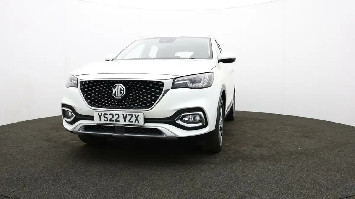 2022-mg-hs-15t-gdi-exclusive-162ps-dct-big-48