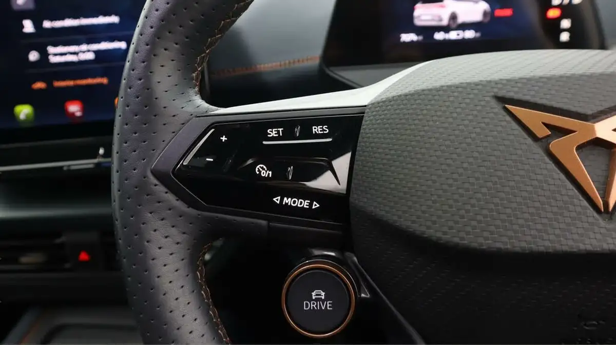 2023-cupra-born-e-v3-230ps-58kwh-e-boost-big-25