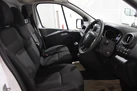2022-renault-trafic-20dci-ll30-energy-120-business-panel-small-13