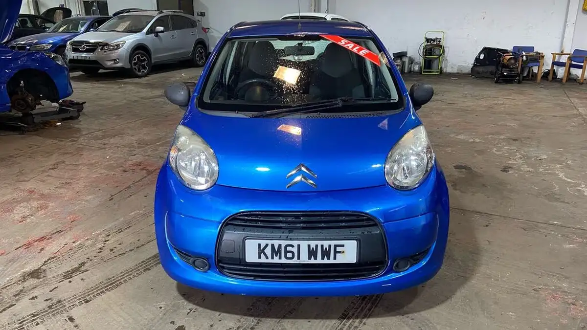 2012-citroen-c1-10-vtr-5d-big-7