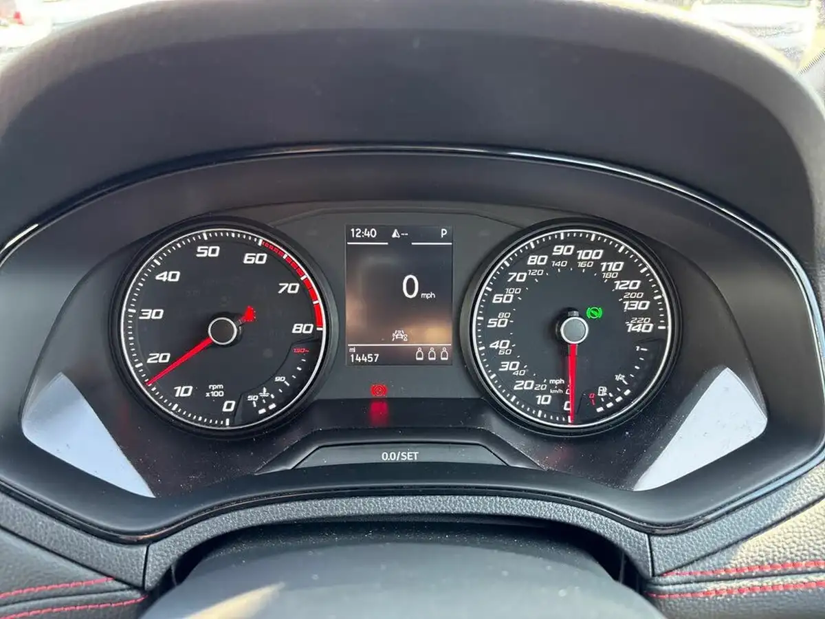 2021-seat-arona-10-tsi-fr-red-edition-dsg-big-13