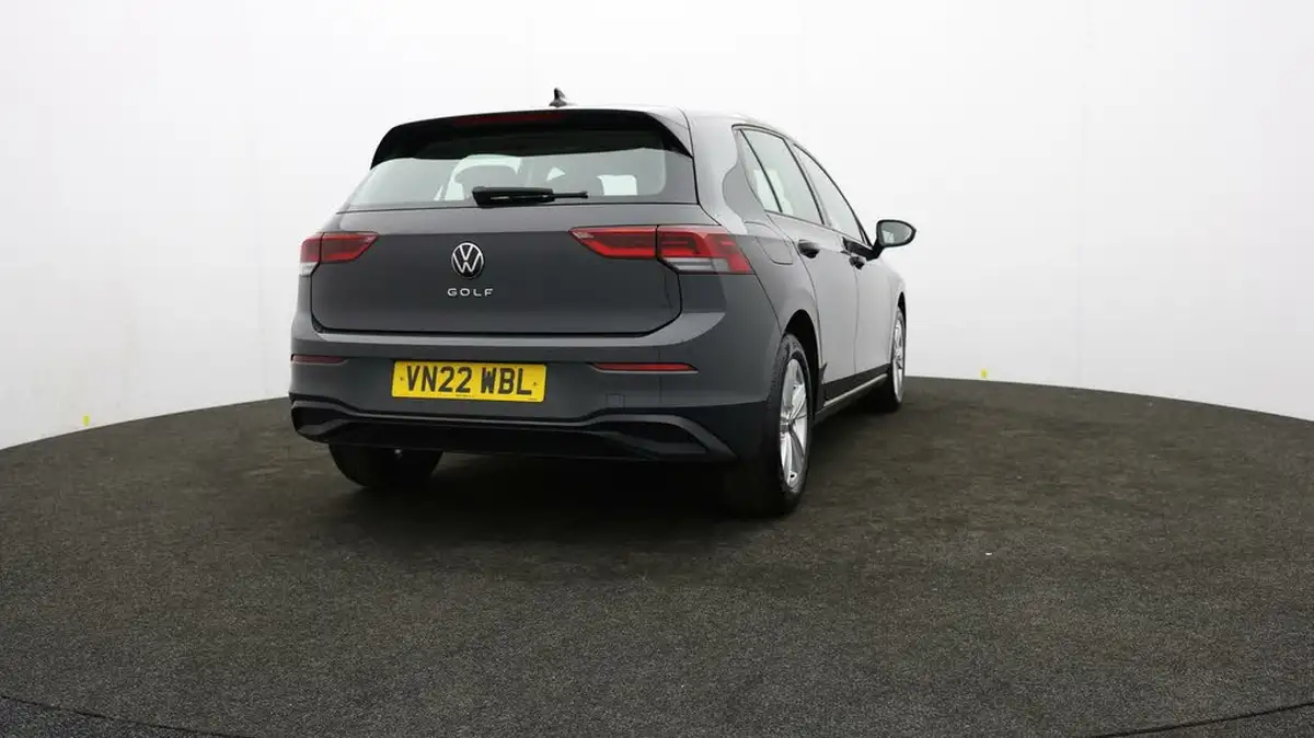 2022-volkswagen-golf-15-tsi-life-130ps-hatchback-big-73