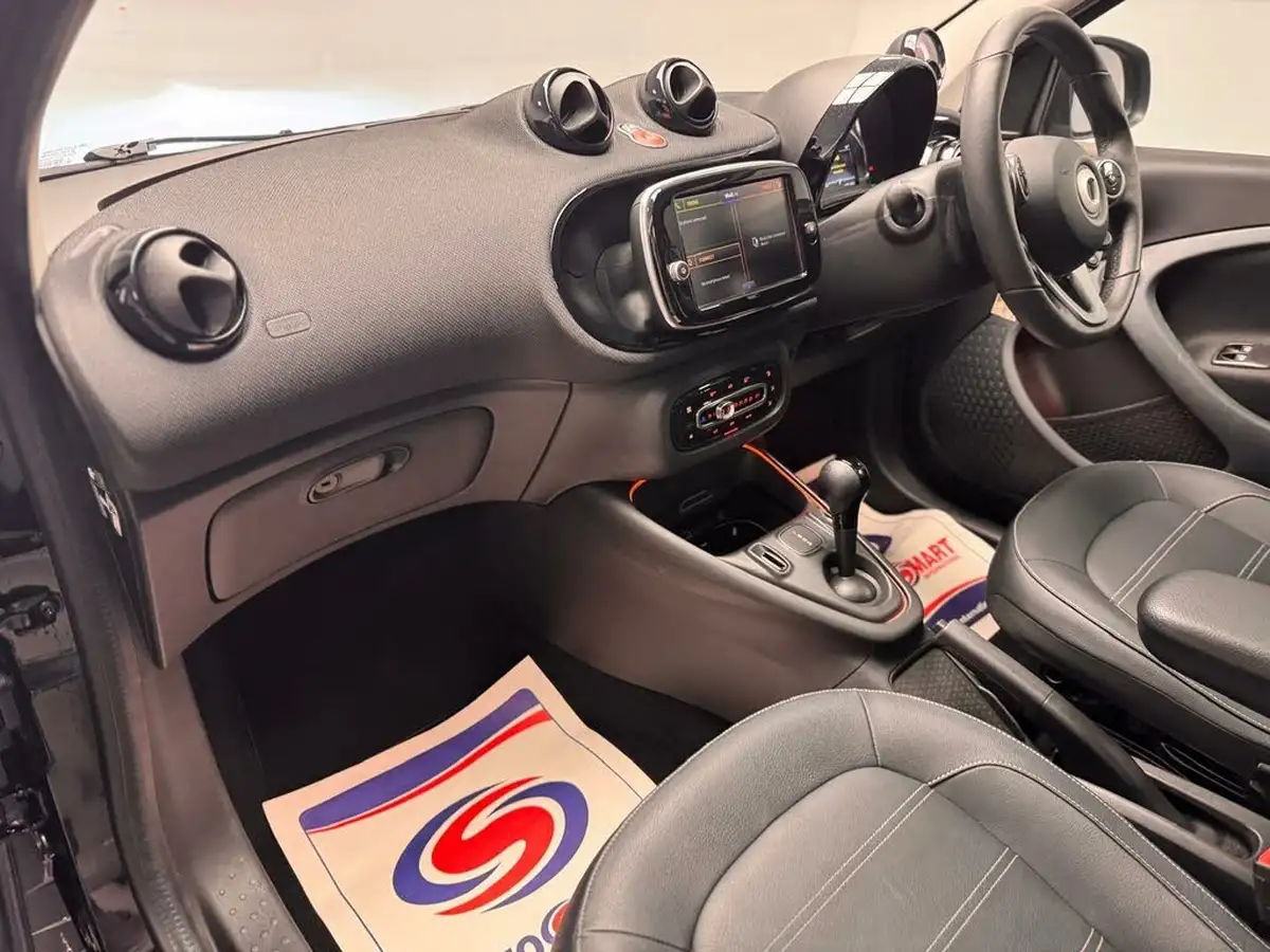 2020-smart-forfour-eq-prime-exclusive-big-23