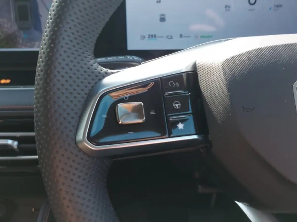 2024-mg-hs-15t-gdi-trophy-273ps-plug-in-hybrid-1496cc-auto-big-15