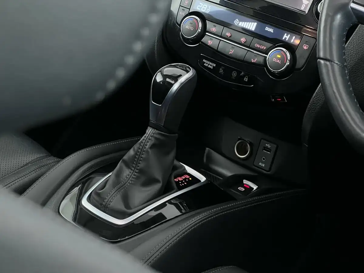 2020-nissan-x-trail-13-dig-t-tekna-5-big-30