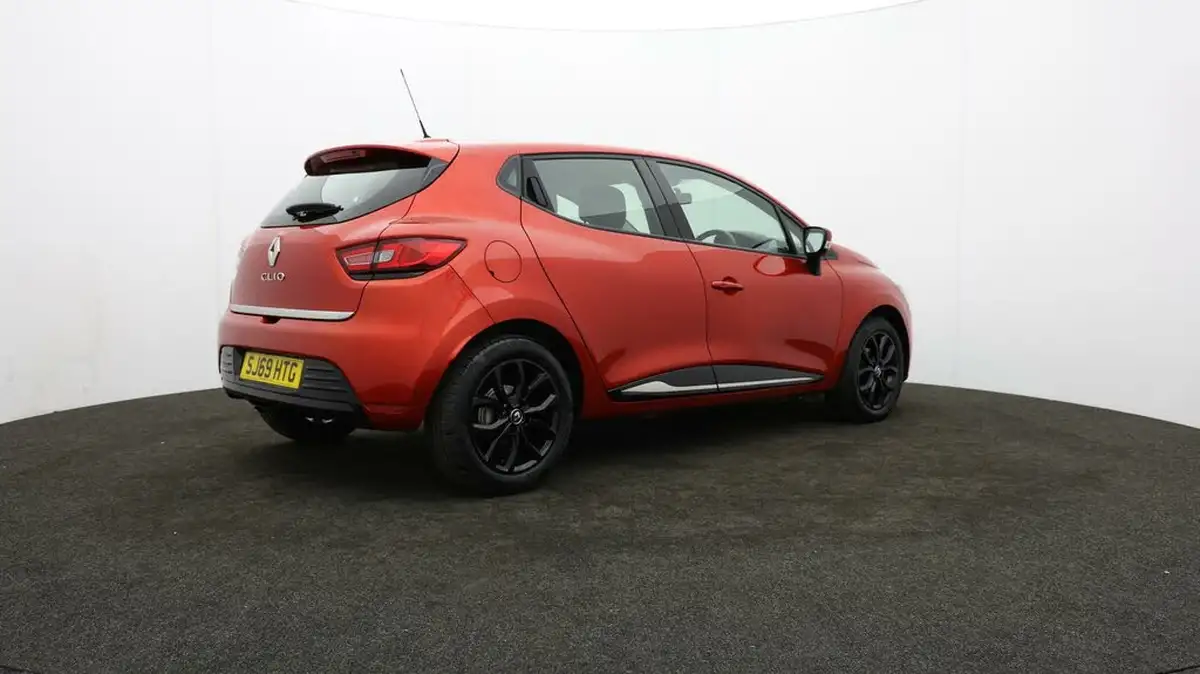 2019-renault-clio-09-tce-play-90ps-big-24