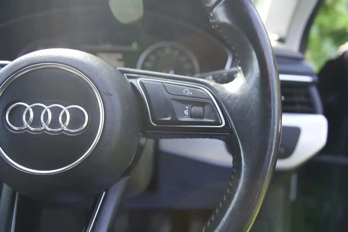 2016-audi-a4-avant-20tdi-ultra-sport-150ps-big-51