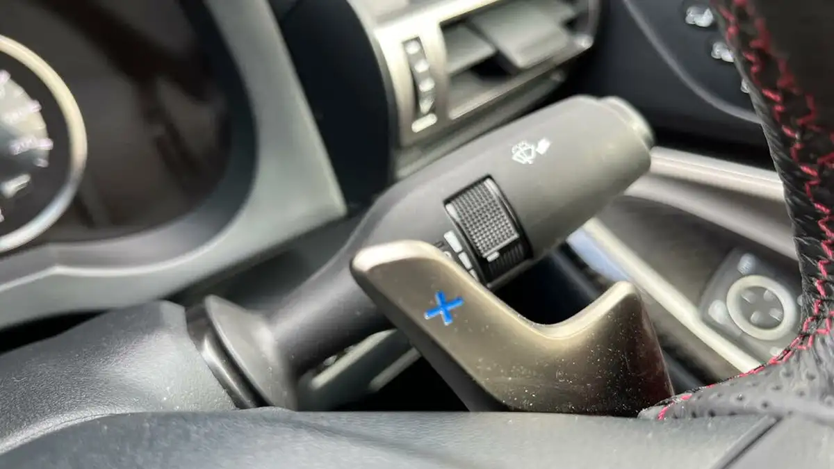 2021-lexus-rc-f-50-f-sunroof-big-44