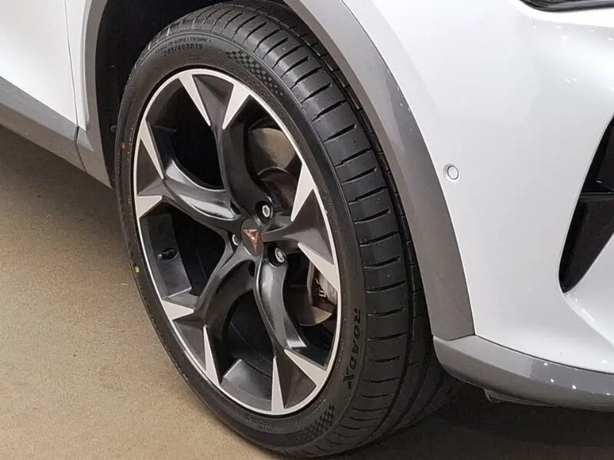 2022-cupra-formentor-15-tsi-v2-dsg-big-8