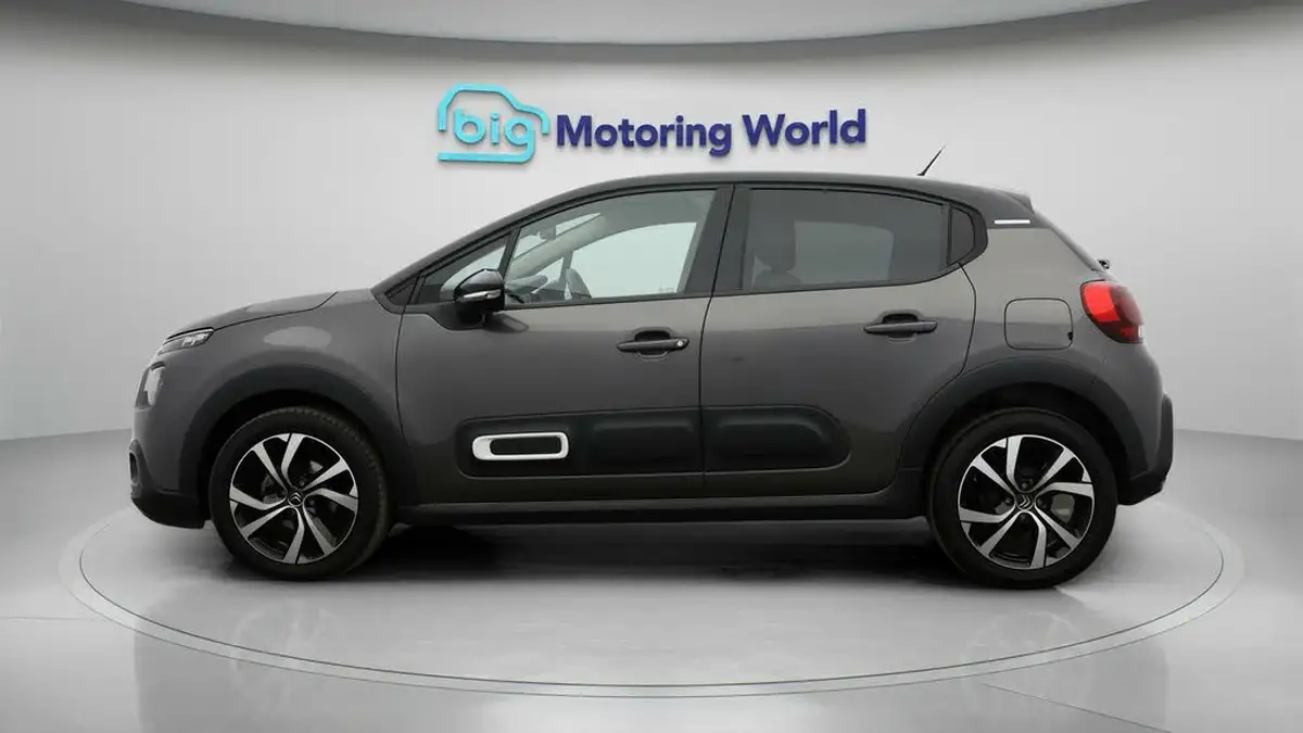2022-citroen-c3-12-puretech-shine-plus-83ps-ss-big-3