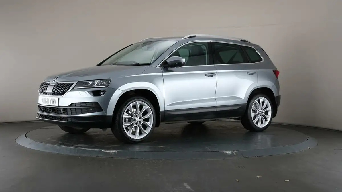 2018-skoda-karoq-20tdi-edition-big-35