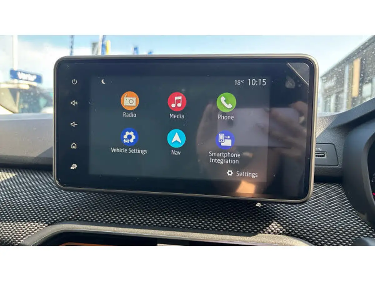 2022-dacia-sandero-stepway-10-tce-comfort-100bhp-bi-fuel-big-11