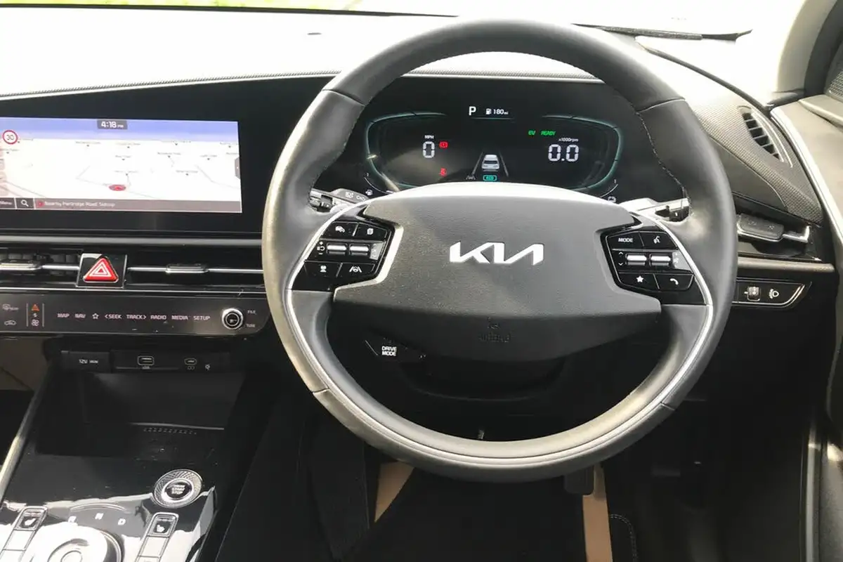 2022-kia-niro-16-gdi-139bhp-hev-132kwh-big-12