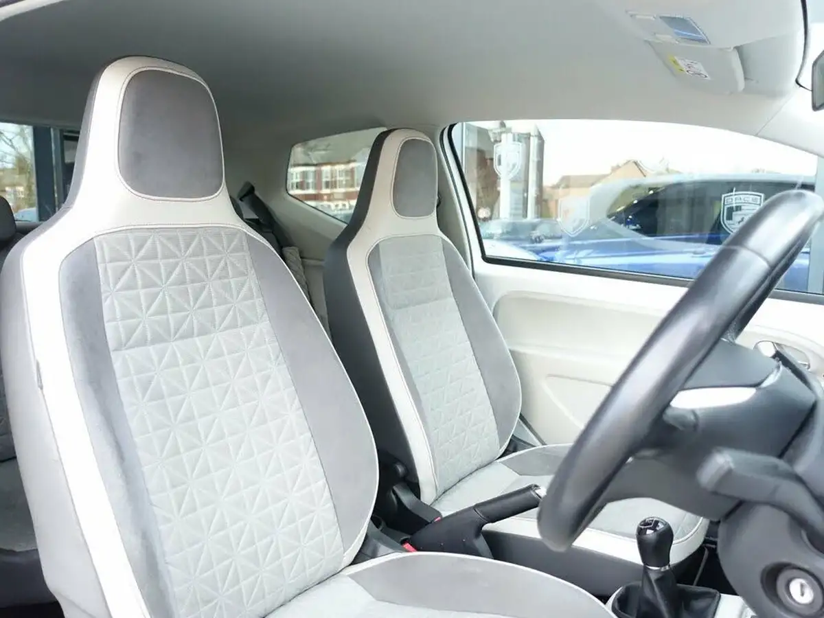 2018-volkswagen-up-10-up-beats-60ps-ss-3d-big-1