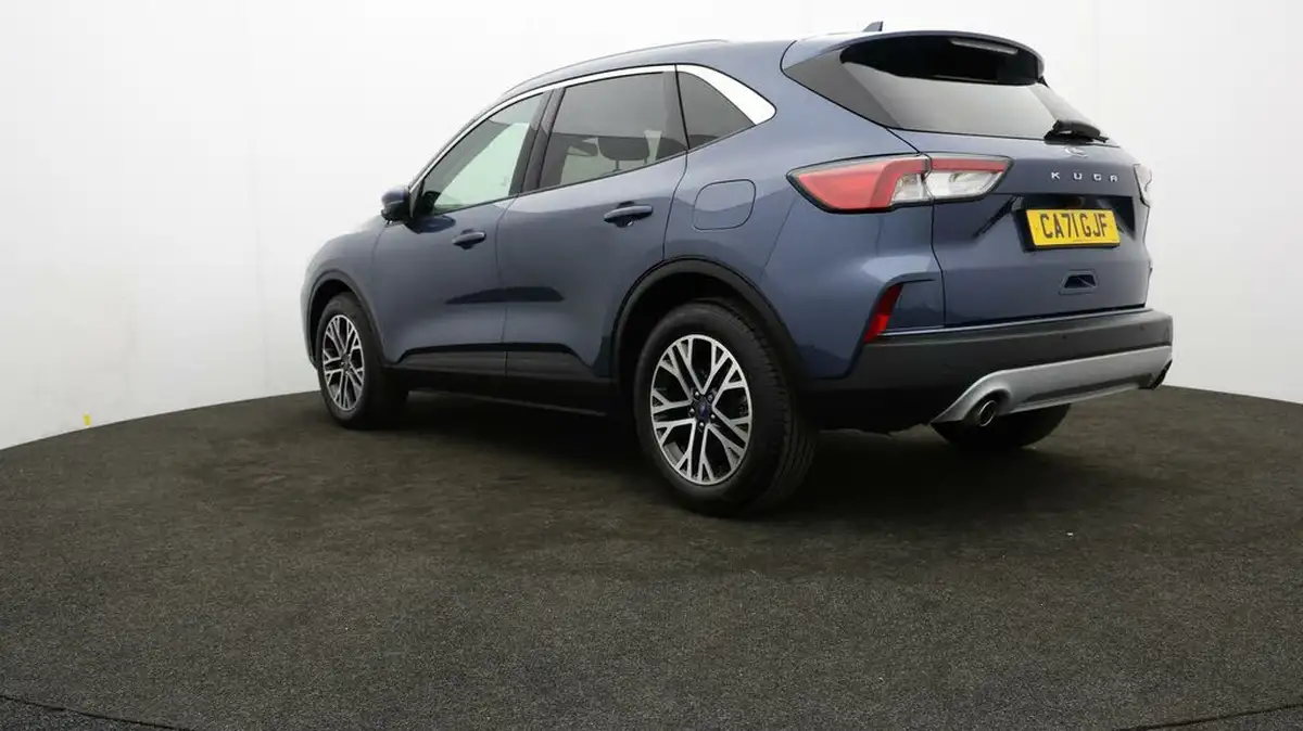 2022-ford-kuga-15-titanium-edition-auto-big-4