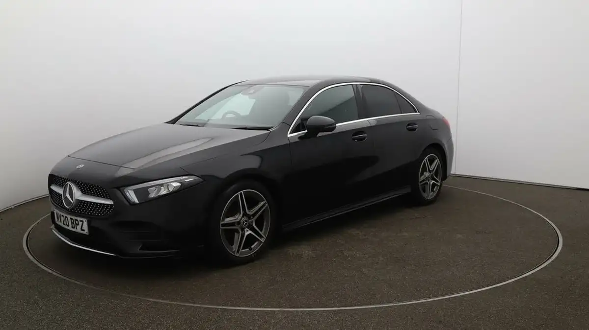 2020-mercedes-benz-a-class-15d-a180d-amg-line-saloon-4d-7g-dct-big-3