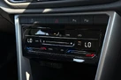2022-volkswagen-t-roc-10-tsi-life-small-46