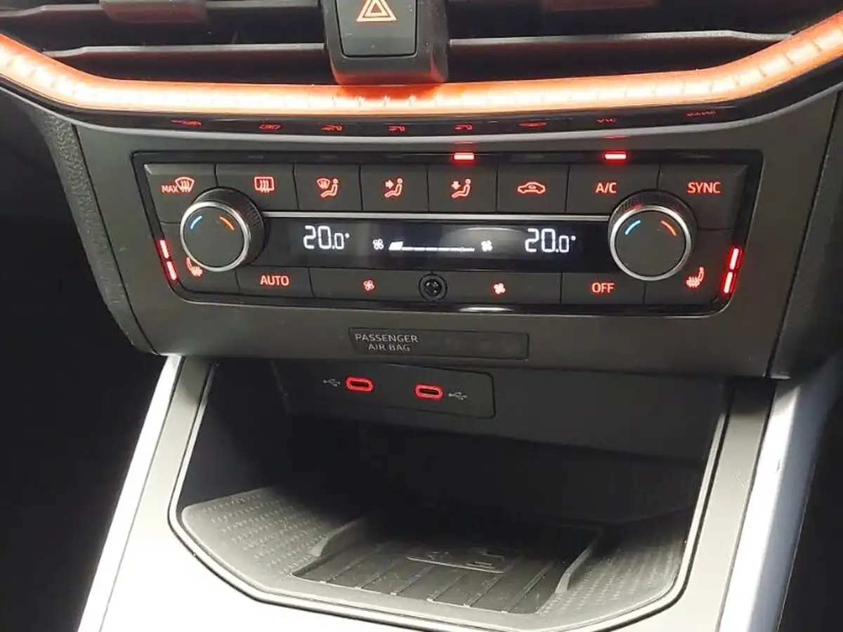 2022-seat-arona-10-tsi-fr-sport-big-14