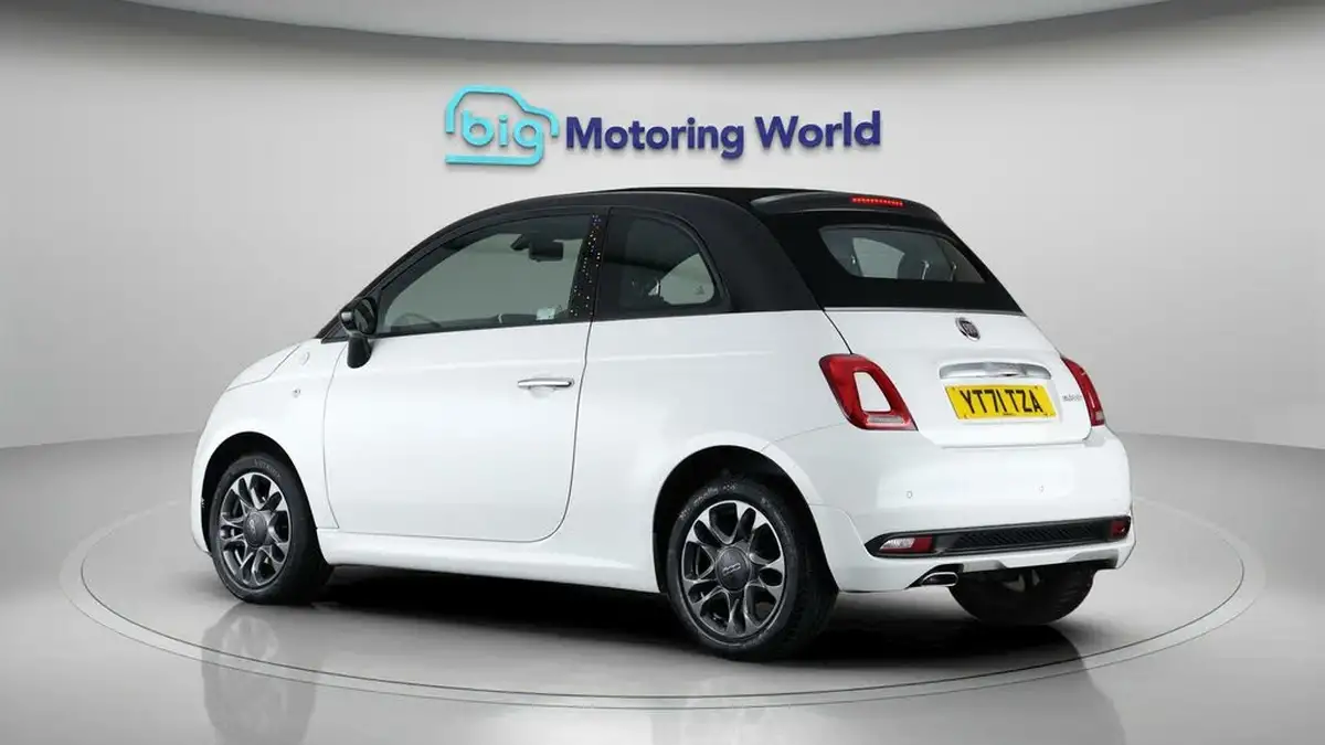 2021-fiat-500c-10-hey-google-big-4