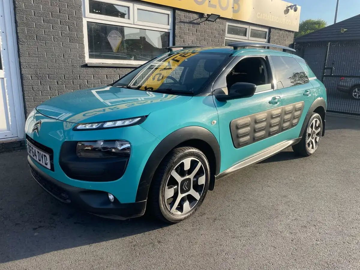 2014-citroen-c4-cactus-16bluehdi-flair-big-21