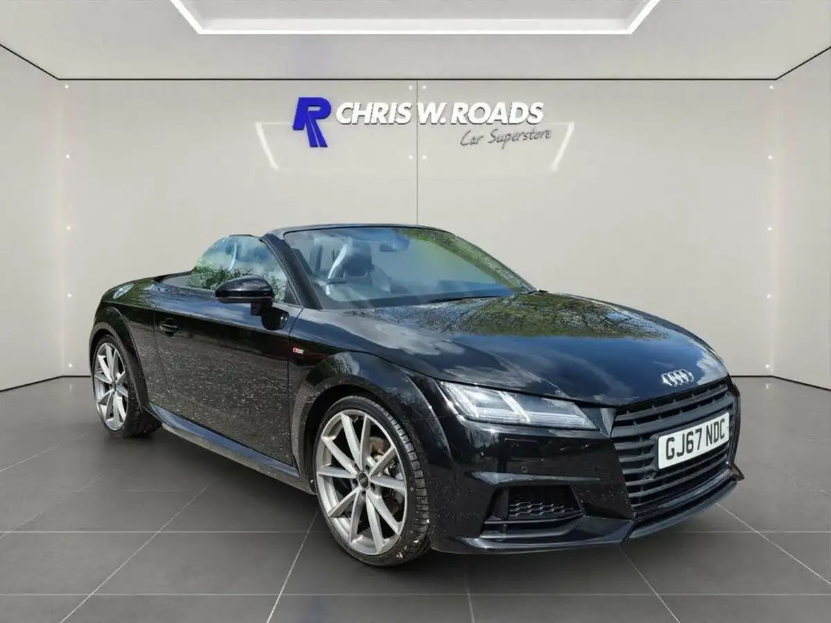 2017-audi-tt-roadster-20tdi-ultra-black-edition-big-0